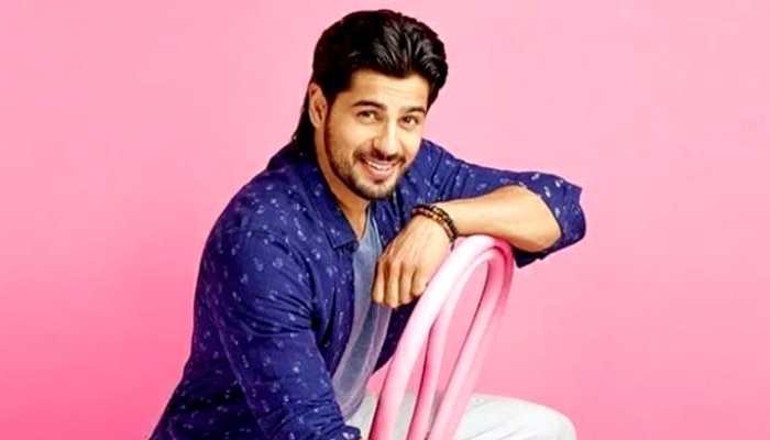 Shershaahর নতুন গানে লিপ দিলেন Sidharth, বৃষ্টিস্নাত রাস্তায় যেতে যেতে করলেন রিল শুট