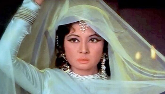 Meena Kumari  as a Tragedy queen