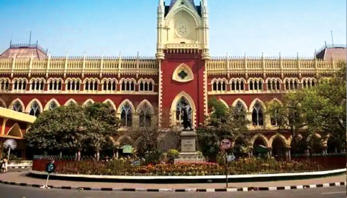 Calcutta High Court: পড়ুয়াদের সংখ্য়া অনুযায়ী স্কুলগুলিতে কতজন শিক্ষক, রাজ্যকে তথ্য জমা দিতে নির্দেশ