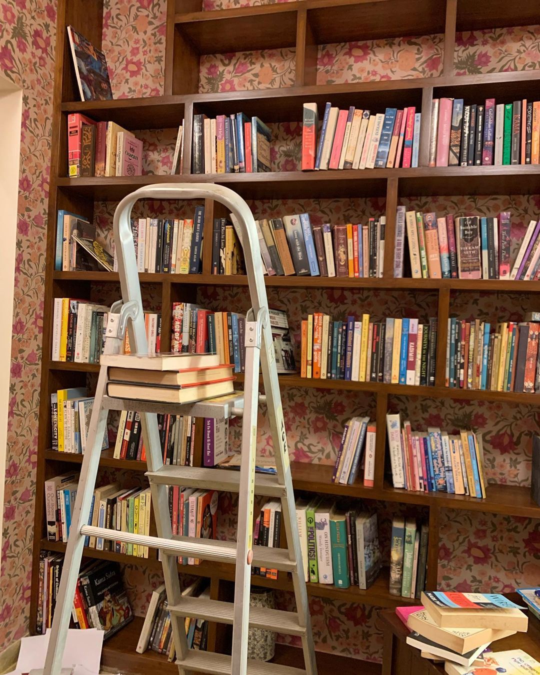 Swara Bhaskar's house library