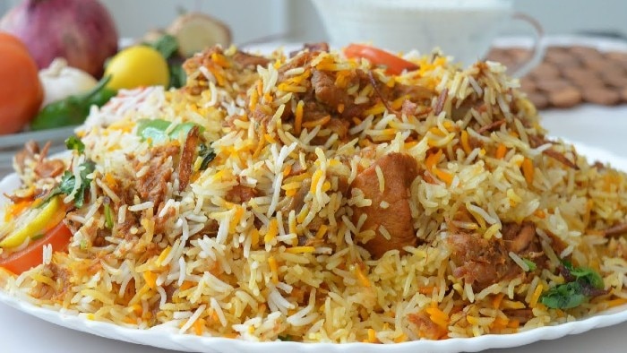 bombay biriyani: বম্বে বিরিয়ানি