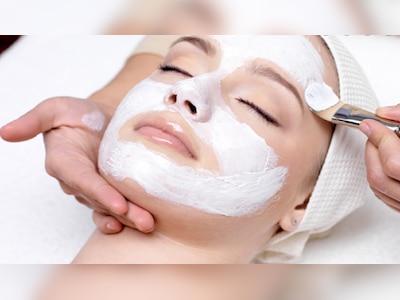 Porno ogli oshxonada qarshilik qila olmadi