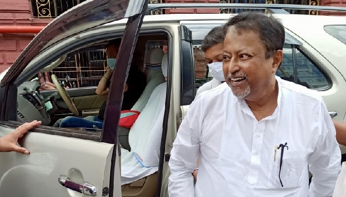 Kolakata: স্নায়ুঘটিত সমস্যা নিয়ে SSKM-এ ভর্তি Mukul Roy, গঠিত হল মেডিক্য়াল বোর্ড