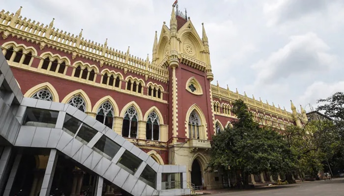 School Fee: বেসরকারি স্কুলগুলির ফি জমা দেওয়ার সময় বেঁধে দিল High Court 
