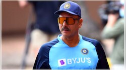 Ravi Shastri: কোভিড বিতর্কে মুখ খুললেন শাস্ত্রী! চালিয়ে খেললেন বিরাটদের হেড স্যার