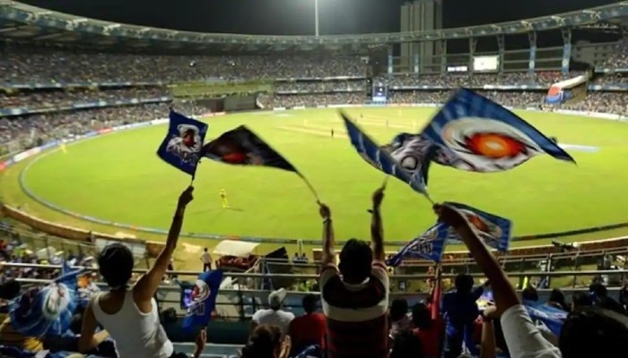 IPL 2021: টি টোয়েন্টি বিশ্বকাপের ড্রেস রিহার্সাল, আইপিএলের দ্বিতীয় পর্বের শুরু থেকেই স্টেডিয়ামে ফিরছে দর্শক 