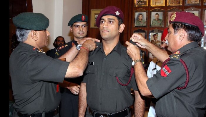 Dhoni holds the honorary rank of Lieutenant Colonel 