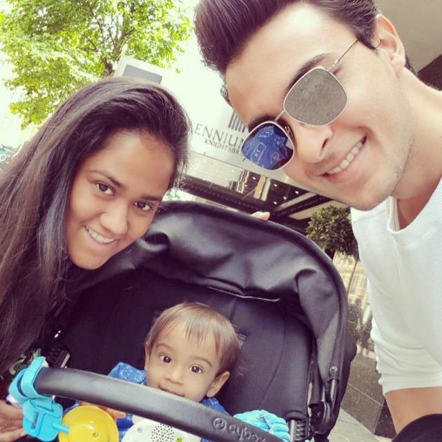  Aayush Sharma