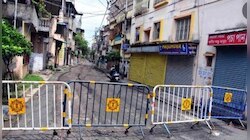 Covid 19:  সপ্তাহে একদিন লকডাউন, ফের মাইক্রো কনটেইনমেন্ট জোন হাওড়ায়