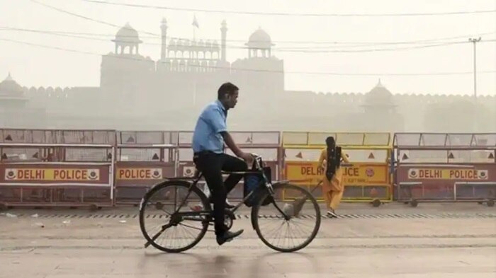 Air quality: মারাত্মক বিষাক্ত হয়ে উঠছে দিল্লি বাতাস, বায়ুদূষণ বাড়ছে কলকাতাতেও
