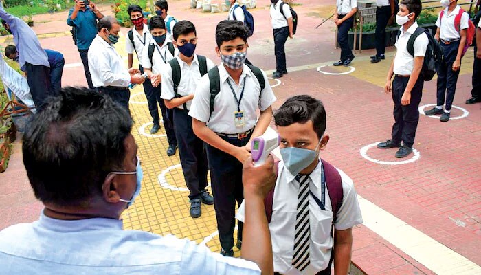 School Reopening: ল্যাপটপ-মোবাইলে আর নয়, মঙ্গলবার থেকে ক্লাসে বসেই পঠনপাঠন শুরু স্কুল-কলেজে  