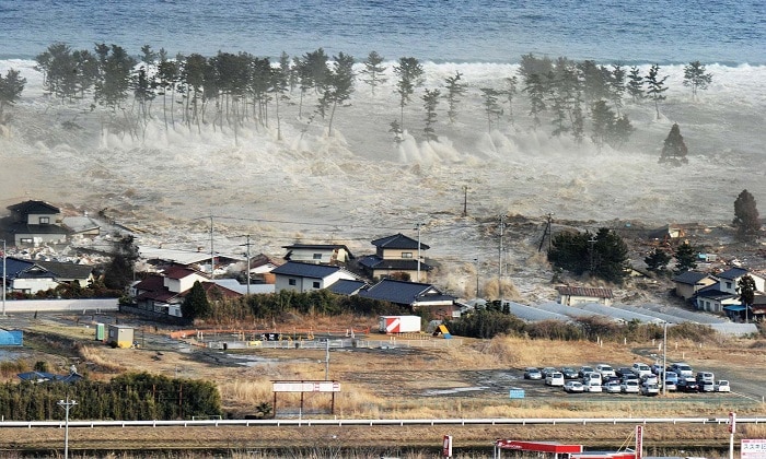 Earthquake: সমুদ্রগর্ভে ৭.৩ মাত্রার ভূমিকম্প, জারি হল Tsunami সতর্কতা