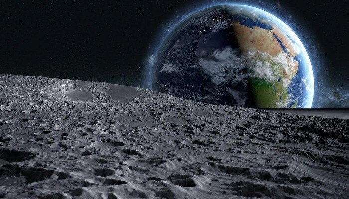 Father Gift Land on Moon: জন্মদিনে ছেলেকে অভিনব উপহার, চাঁদে জমি কিনে দিলেন বাবা