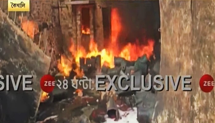 Kolkata Massive Fire: কৈখালিতে রঙের কারখানায় বিধ্বংসী আগুন, ঘটনাস্থলে দমকলের ১৫ ইঞ্জিন