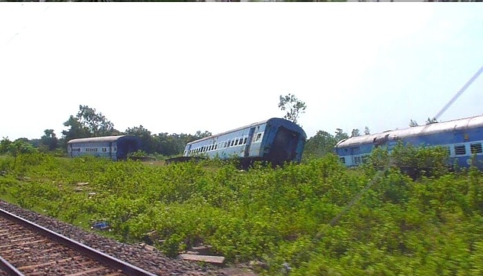 chronology of fatal train accidents in West Bengal 