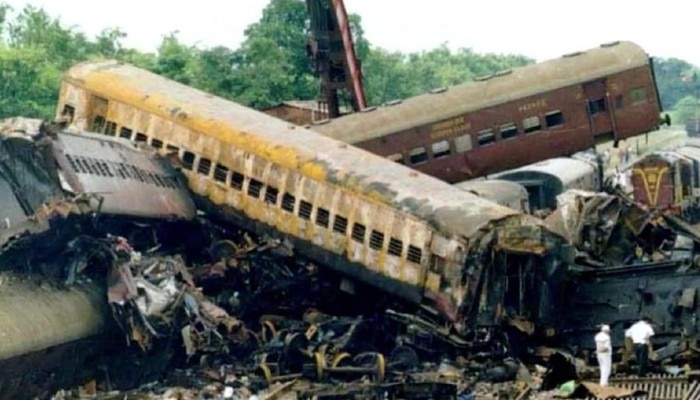 chronology of fatal train accidents in West Bengal 