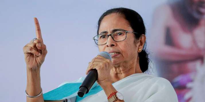 Mamata Banerjee: গাফিলতি বরদাস্ত নয়! &#039;পয়সা দিলাম আর মেলা করলাম, চলবে না&#039; আধিকারিকদের কড়া বার্তা মুখ্যমন্ত্রীর