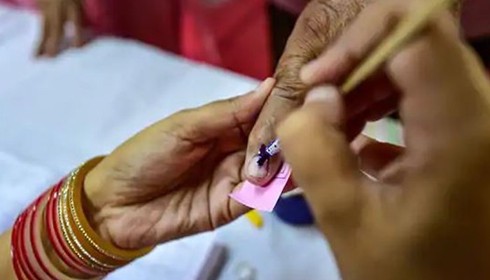 Municipal Election 2022: TMC প্রার্থী এগিয়ে ২৩৪ ভোটে, শ্রীরামপুরের ১ বুথে পুনর্নির্বাচন Municipal Election 2022: TMC প্রার্থী এগিয়ে ২৩৪ ভোটে, শ্রীরামপুরের ১ বুথে পুনর্নির্বাচন