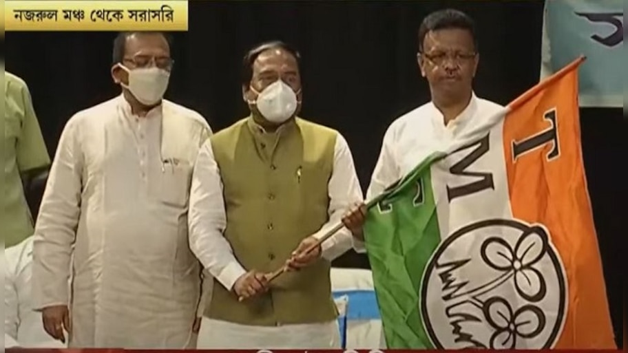 Jay Prakash Majumdar Joins TMC: জোড়াফুলে জয়প্রকাশ, মমতার উপস্থিতিতেই তৃণমূলে যোগ, পেলেন বড় পদও