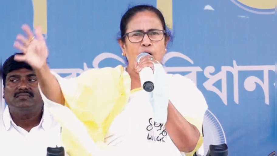 Mamata Banerjee: 'দলের প্রার্থীকে হারিয়ে নির্দল নিয়ে ঘোরা! সুযোগ এলে দল ক্যাঁচ করে আপনার নাম কেটে দেবে': মমতা