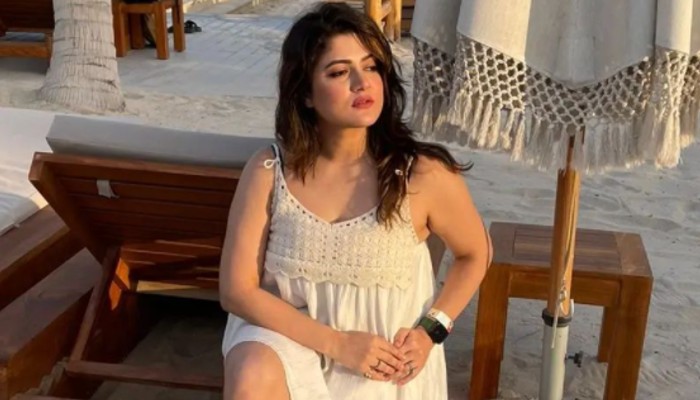 Nayika Srabanti Porn Video Com - Srabanti chatterjee-Ranbir Kapoor: à¦°à¦£à¦¬à§€à¦° à¦•à¦¾à¦ªà§à¦°à§‡à¦° à¦¬à§à¦•à§‡ à¦®à¦¾à¦¥à¦¾ à¦°à§‡à¦–à§‡ à¦¶à§à¦°à¦¾à¦¬à¦¨à§à¦¤à§€à¦°  à¦›à¦¬à¦¿, 'à¦“à¦•à§‡ à¦†à¦®à¦¾à¦° à¦•à¦¥à¦¾ à¦¬à¦²à§‡à¦›!' à¦ªà§à¦°à¦¶à§à¦¨ à¦à¦¨à§à¦¦à§à¦°à¦¿à¦²à¦¾à¦° /