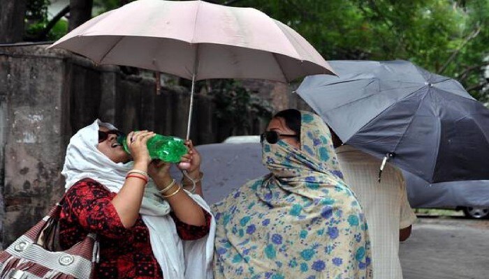 Weather Today: দোলেও রোদের প্রখর তেজ, রঙের উৎসবে থাকবে ভ্যাপসা গরম? 