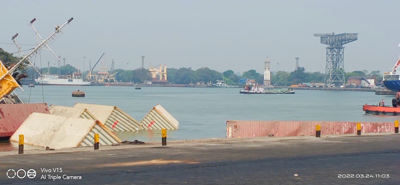 Cargo Ship Sinks At Kolkata Port 5