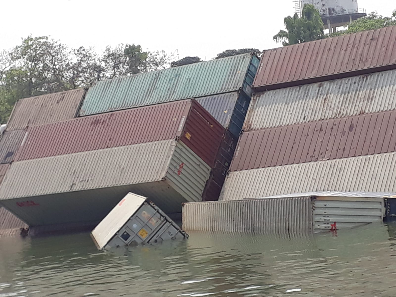 Cargo Ship Sinks At Kolkata Port 4