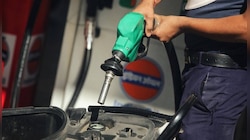Petrol-Diesel: আরও মহার্ঘ জ্বালানি, আজ থেকে নয়া দামে কলকাতায় বিকোবে পেট্রোল-ডিজেল