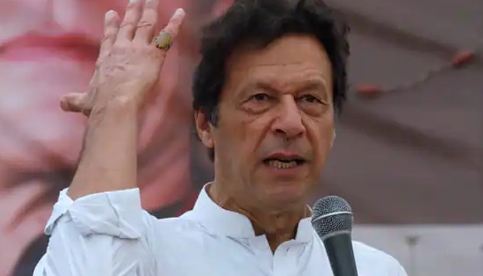 Pakistan: কেন পতন ঘটল ক্যারিশম্যাটিক ইমরানের? Pakistan: কেন পতন ঘটল ক্যারিশম্যাটিক ইমরানের?