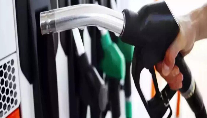 Fuel Price: জ্বালানি তেলের দাম কি এবার কমতে চলেছে?  