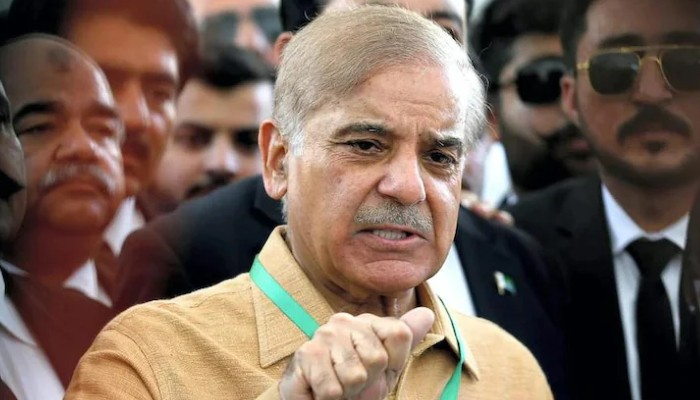 Pakistan: হঠাৎই কি শাহবাজ শরিফের নাম শোনা গেল? নাকি, লাইনেই ছিলেন তিনি! Pakistan: হঠাৎই কি শাহবাজ শরিফের নাম শোনা গেল? নাকি, লাইনেই ছিলেন তিনি!