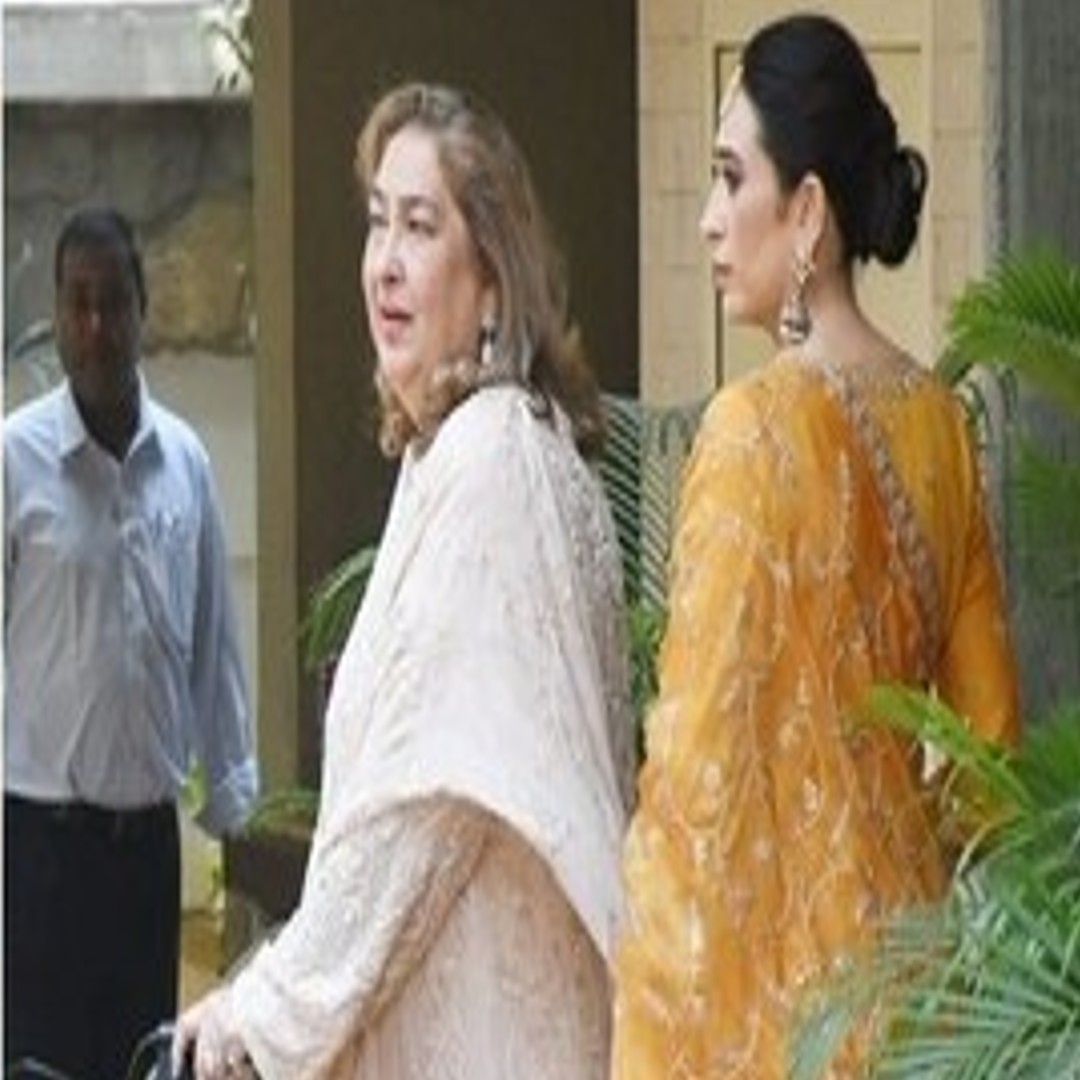 Karishma Kapoor in Ranbir Alia Mehendi