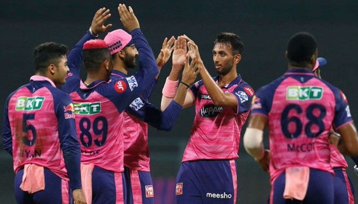IPL 2022, RR vs DC: ব্যাটে Jos Buttler, বলে Ashwin-Prasidh Krishna, Delhi-কে ১৫ রানে হারিয়ে ফের শীর্ষে Rajasthan Royals