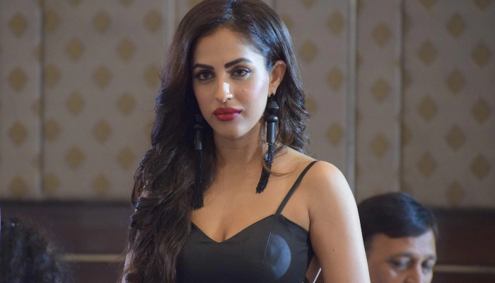 Sunnat uzoq muddatli jinsiy aloqaga olib keladi Kavkaz seks ru uy vazifasi va yashirin kamera tasvirlari