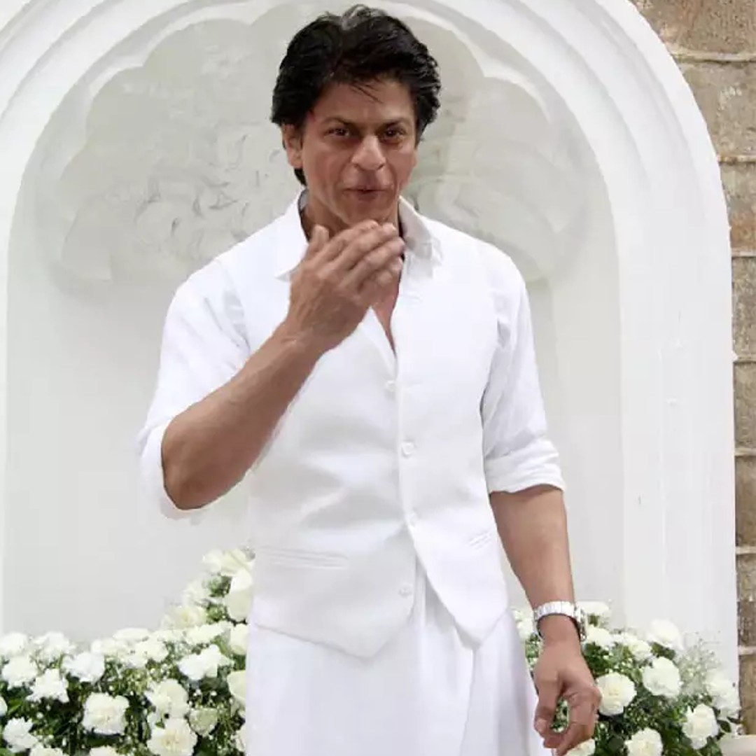 Shah Rukh Khan Celebrating Eid 