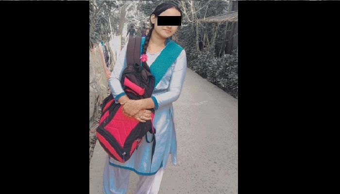 Canning Suicide: বিয়ের প্রস্তাব ফেরাতেই নাবালিকাকে কটূক্তি, হুমকি 'বন্ধু' যুবককেও, পরের ঘটনা মর্মান্তিক Canning Suicide: বিয়ের প্রস্তাব ফেরাতেই নাবালিকাকে কটূক্তি, হুমকি 'বন্ধু' যুবককেও, পরের ঘটনা মর্মান্তিক