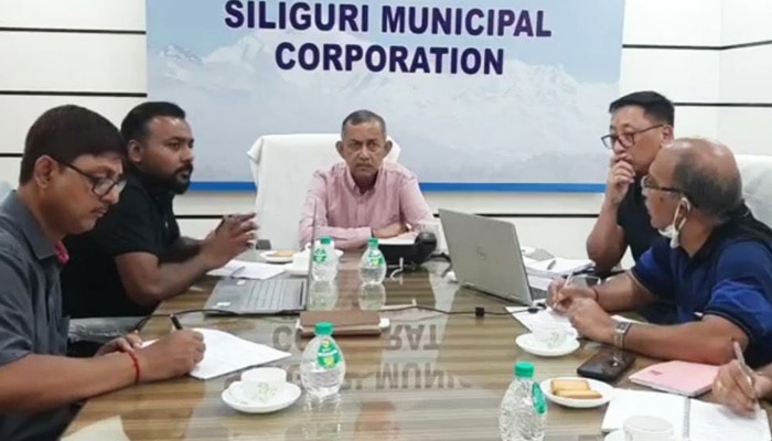 Talk to Mayor: &#039;মেয়রকে বলো&#039;, প্রতি শনিবার ৩০টি ফোন ধরছেন গৌতম দেব, সঙ্গে সঙ্গে সমাধান!