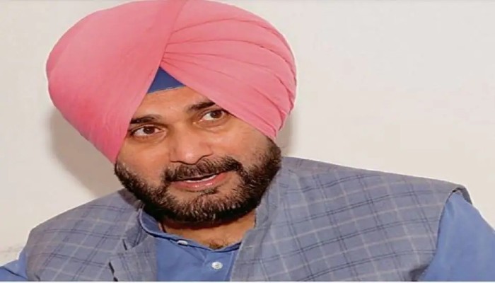 Navjot Singh Sidhu: ৮৮&#039;র &#039;ঘুষিকাণ্ডে&#039; ১ বছরের জেল সিধুর, মামলা পর্যালোচনার অনুমতি সুপ্রিম কোর্টের