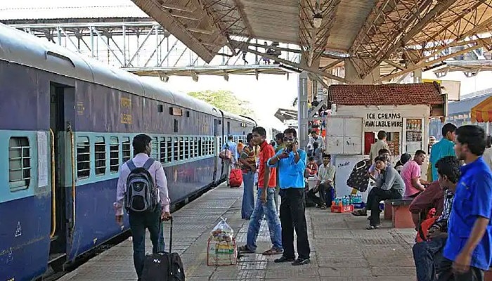 Indian Railways: রেলে চালু নতুন সুবিধা, লম্বা লাইন থেকে মুক্তি যাত্রীদের