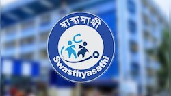 হাসপাতালে 'স্বাস্থ্যসাথী কার্ড' নিতে অস্বীকার, খবরের জেরে কড়া পদক্ষেপের পথে স্বাস্থ