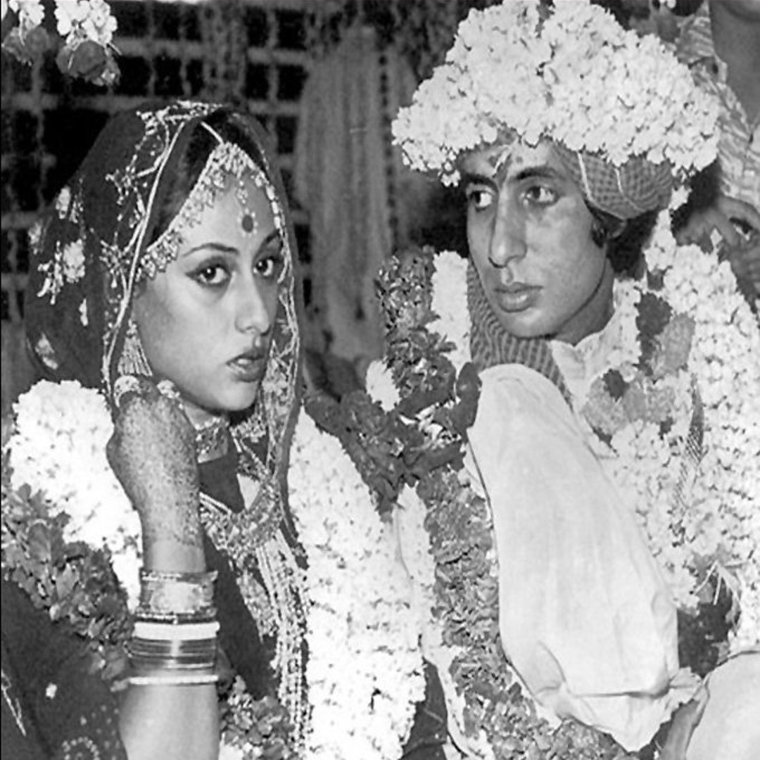 Amitabh Bachchan and Jaya Bachchan 49th Marriage Anniversary 6