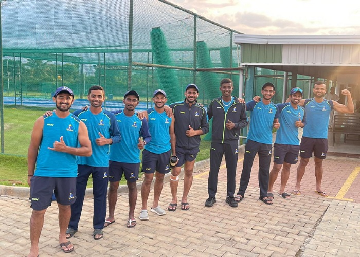 Ranji Trophy: শেষ চারের পথে বাংলা, ঝাড়খণ্ডের বিরুদ্ধে প্রথম ইনিংসেই বড় লিড মনোজ-অনুষ্টুপদের Ranji Trophy: শেষ চারের পথে বাংলা, ঝাড়খণ্ডের বিরুদ্ধে প্রথম ইনিংসেই বড় লিড মনোজ-অনুষ্টুপদের