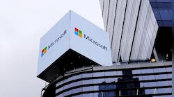 চিরতরে বন্ধ হয়ে যাচ্ছে Internet Explorer; স্মৃতিকাতর হয়ে পড়ছেন নেটিজেনরা!   