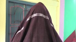"ঘরে শুয়ে ছিলাম, হঠাৎ শ্বশুর মুখ চেপে ধর...",তৃণমূল নেতার 'কুকীর্তি' ফাঁস করলেন বৌমা