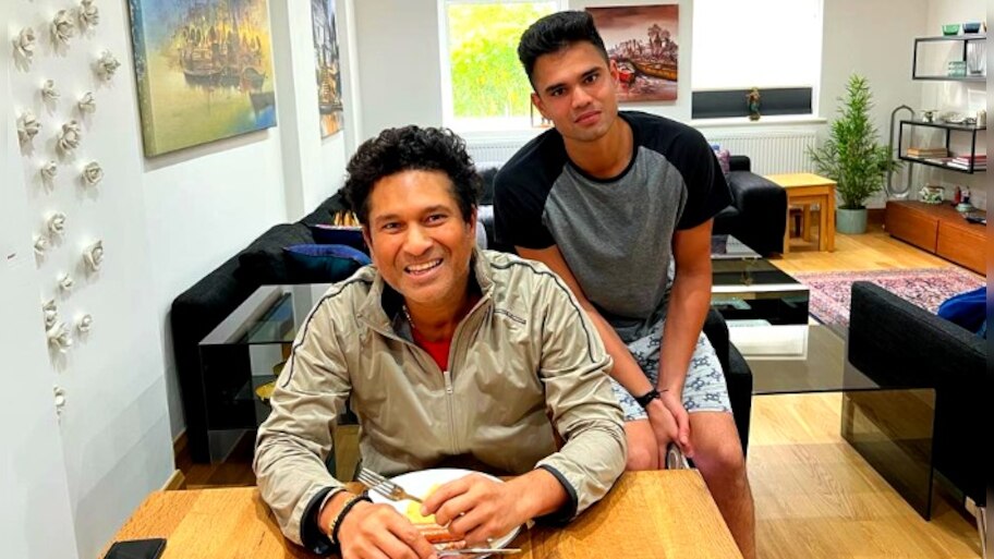 Sachin Tendulkar: ছেলের হাতে বানানো ডিমের এই রেসিপি পৃথিবীর সেরা পদ! বলছেন বাবা