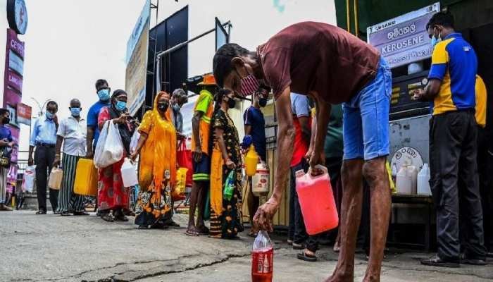 জ্বালানি নেই, টাকা নেই... শ্রীলঙ্কায় বন্ধই থাকছে স্কুল!