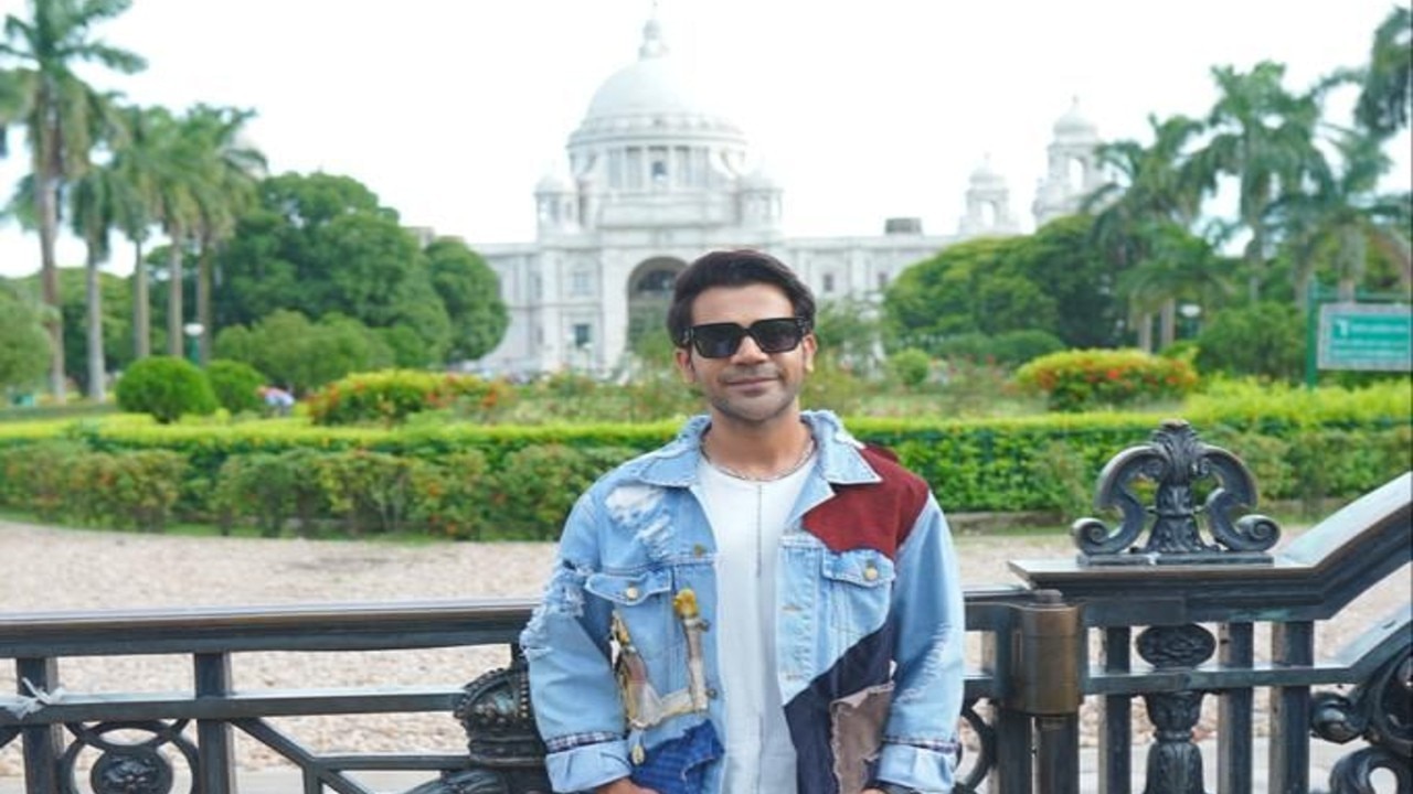 Rajkummar Rao in Victoria Memorial 1