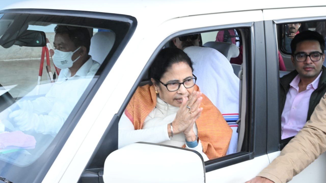 TMC supremo Mamata Banerjee reaches Meghalaya