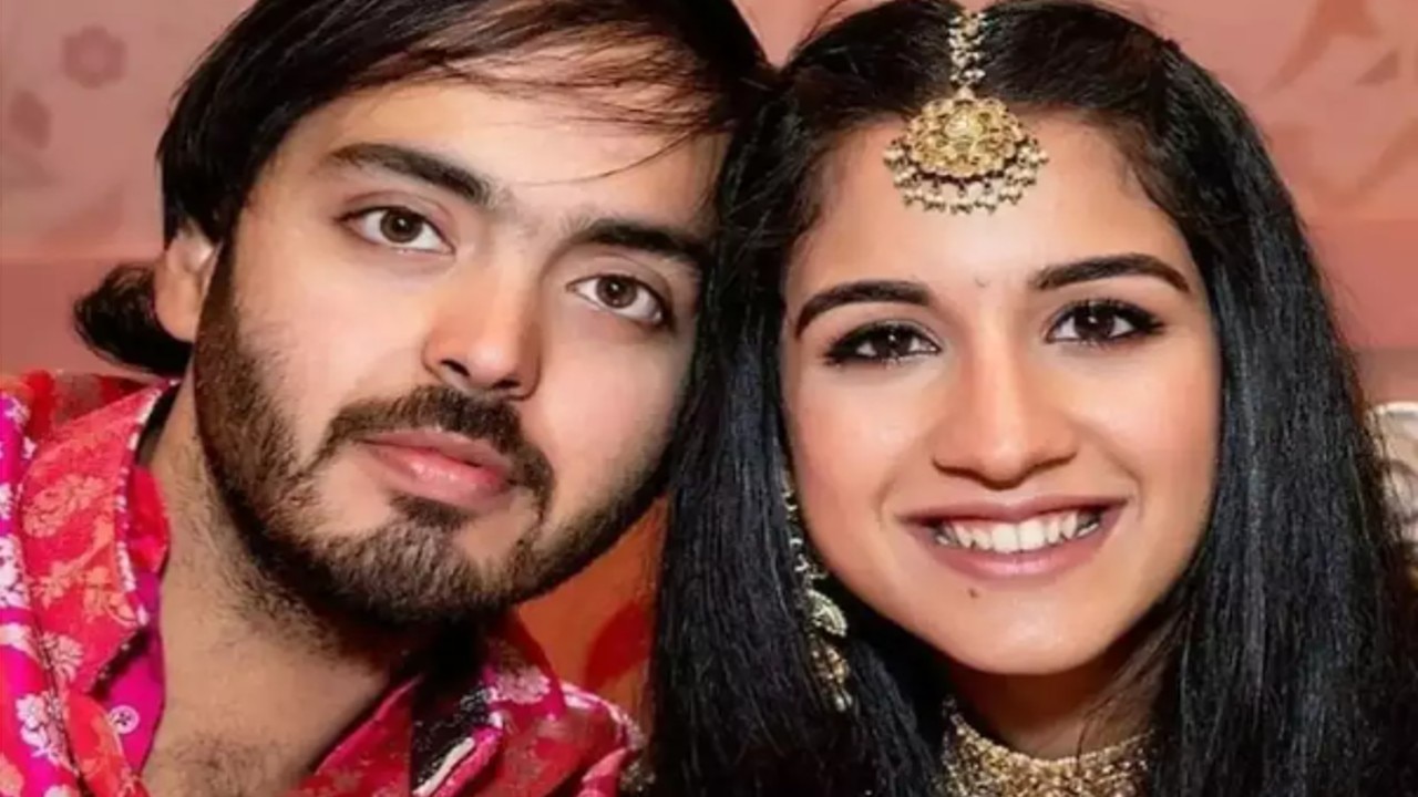 Anant Ambani Radhika Merchant engagement